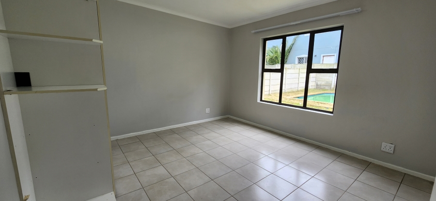 3 Bedroom Property for Sale in Parklands Western Cape